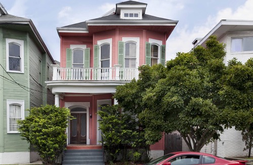 Touro Apartment | Beautiful Uptown New Orleans w/Pool Near Street Car Line