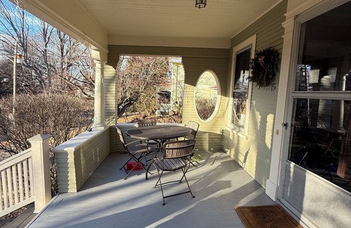 Amherst House | Beautiful Victorian Downtown Amherst w/Electric Car Charger