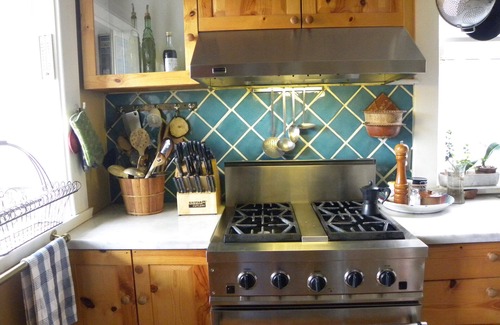 Mount Pleasant House | Beautiful Victorian Home - Central Vancouver!