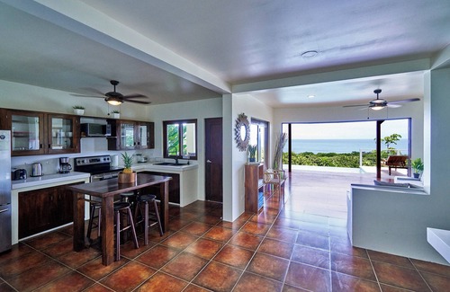 Playa Santa Teresa House | Beautiful Villa With Infinity Pool and Breathtaking Panoramic Views - Casa Mango