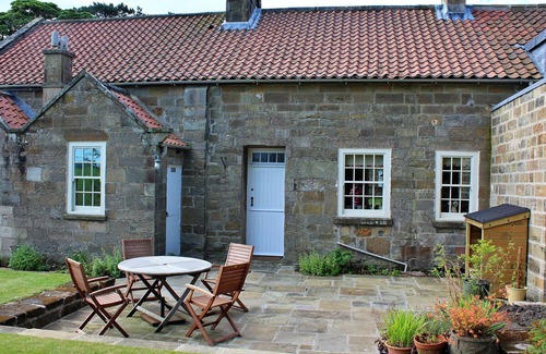 Carlton-in-Cleveland House | Beautiful villa for 4 guests with WIFI, TV, terrace and parking