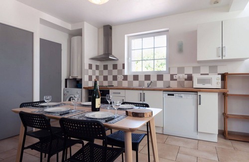 Le Mesnil-Patry House | Beautiful villa for 5 people with WIFI, TV, terrace and parking