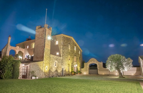 Forallac Villa | Beautiful Villa, Costa Brava: spa, tennis, impressive gardens, private pool