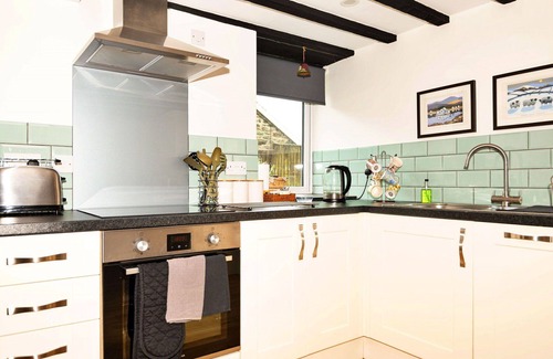 Ganllwyd House | Beautiful villa for 4 people with WIFI, pets allowed and parking