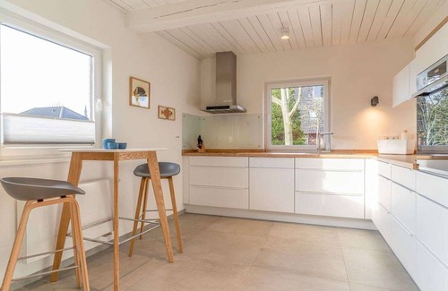 Hauert House | Beautiful villa for 4 people with WIFI, TV, terrace, pets allowed and parking