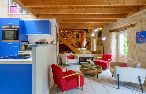 Plovan House | Beautiful villa for 6 people with WIFI, TV, terrace and parking