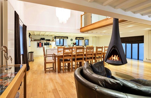 Bretherdale House | Beautiful villa for 10 guests with WIFI, TV and parking