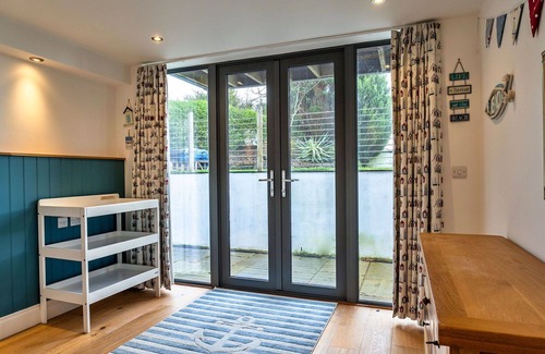 Ruan High Lanes House | Beautiful villa for 8 guests with WIFI, terrace and parking