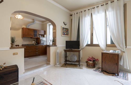 Dolceacqua House | Beautiful villa for 4 guests with WIFI, TV and balcony