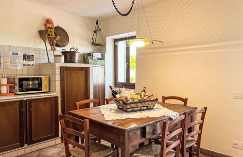 Lucinasco House | Beautiful villa for 6 people with A/C, WIFI, TV, patio and parking