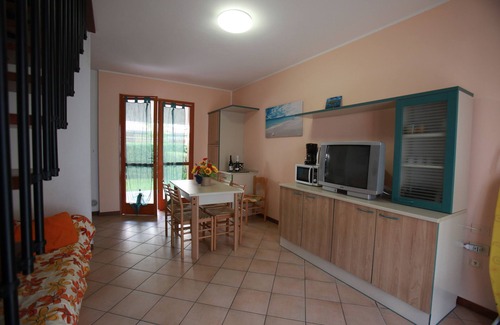 Rosapineta Apartment | Beautiful villa with private garden and porch