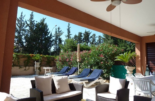 Paphos Villa | Beautiful Villa Just 250mts From the Beach Near Amenities
