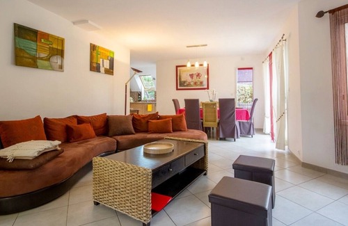 Erdeven House | Beautiful villa with jacuzzi 12 minutes walk from the beach