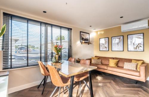 Municipality of Aalsmeer Boat Rental | Beautiful Water Villa, near Schiphol and Amsterdam