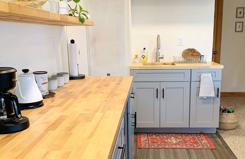 Harrington Apartment | Beautiful Waterfront Getaway in Downeast, Maine—Close to Trails and Parks