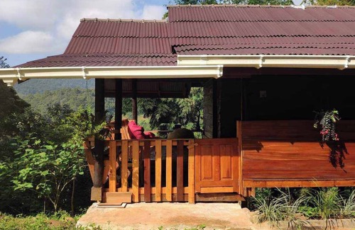 Chom Thong House | Beautiful wooden Homestay in Karen Village, at Doi Inthanon Park.