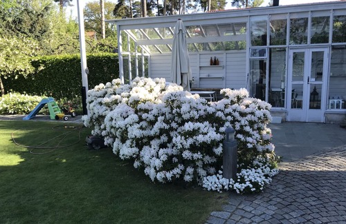 Enskededalen House | Beautiful wooden house with lots of charm and comfort and a sunny garden