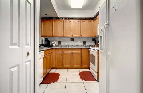 New Smyrna Beach Condo | Beautifully appointed Condo with Gorgeous Estuary Views. OW10-305