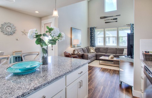 Ocean Shores House | Beautifully appointed home, ADA accessible and hot tub