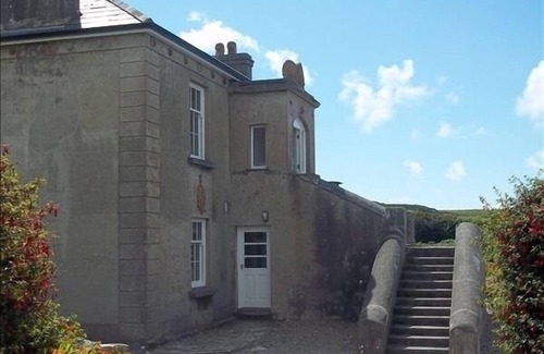 Clifden House | Beautifully Appointed Georgian House Overlooking the Atlantic.