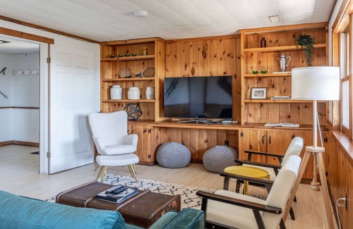 Oliverea Cottage | Beautifully Located, Modern Cottage in Catskills