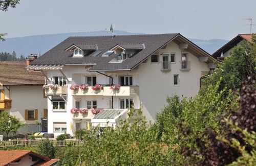 Bodenmais Apartment | Beautifully maintained guest house in Bodenmais