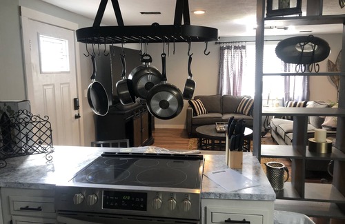 Hazard Apartment | Beautifully New!