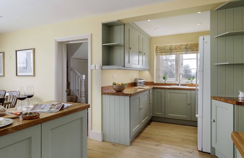 Rendcomb Cottage | Beautifully presented dog friendly - Cotswold Cottage