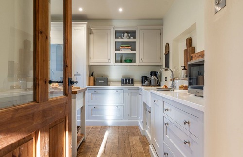 Blockley Cottage | Beautifully presented period holiday home - North End House