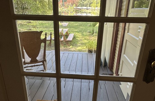 Boonville House | Beautifully Refurbished Wine Country Gem
