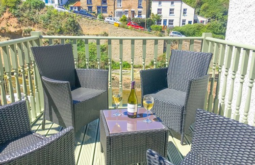 Staithes House | Beautifully refurbished cottage in the heart of Staithes - with stunning views