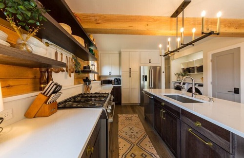 Almont Cabin | Beautifully Remodeled Cabin tucked away in the wonderful Spring Creek Area!