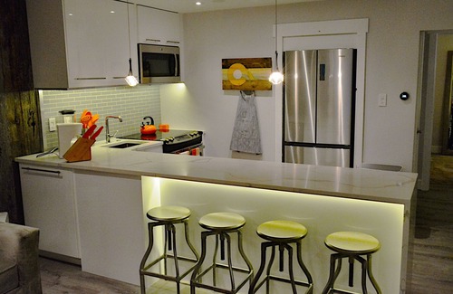 Vail Condo | BEAUTIFULLY Remodeled High-End Vail Condo. Steps to Gore Creek!
