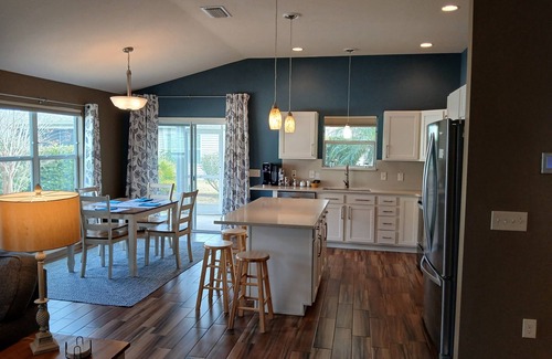 Buttonwood House | Beautifully Renovated k2B/2B home The Villages Florida w/gas golf cart included