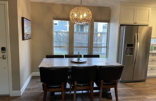 Sailhouse Condo | Beautifully renovated Bay View Escape!