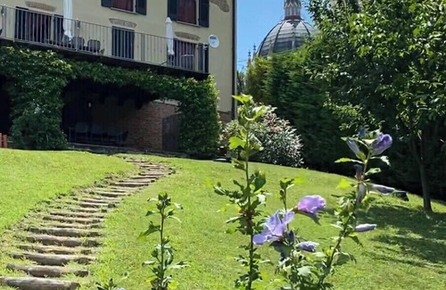 Fontanile House | Beautifully restored character farmhouse in medieval hilltop village in Piedmont