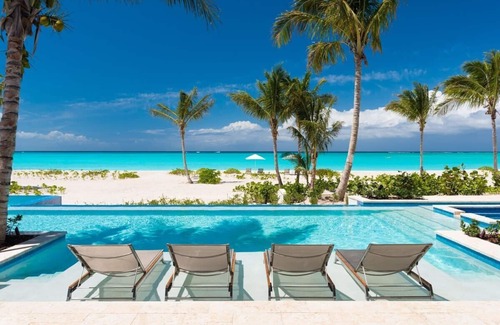 Leeward Settlement Villa | Beautifully Caribbean villa with captivating beach and clear blue waters