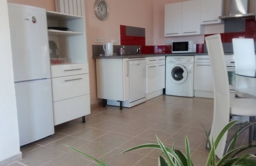 Cantallops House | Beauty and tranquility close to all amenities - culture and leisure