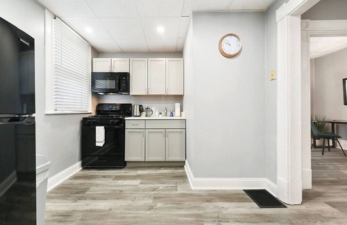 Bellevue House | Beauty Sleep on Bellevue