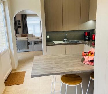 Wulveringem House | BeauVenue