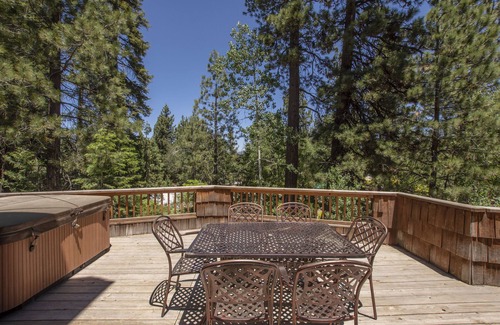Tahoe Sierra Estates House | Bechtold by Hauserman Rental Group