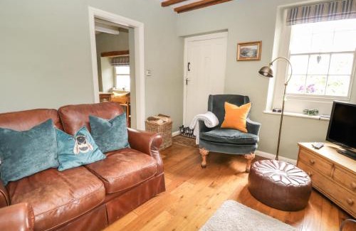 Caldbeck House | Beckside Cottage