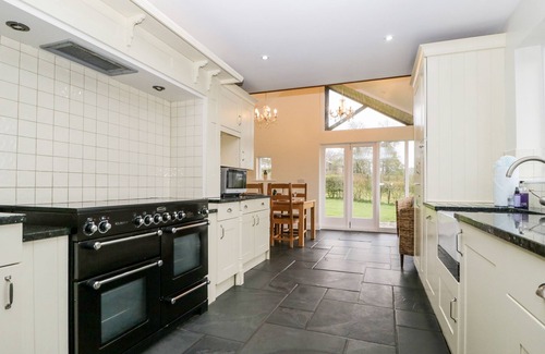Penrith Cottage | BECKWOOD, pet friendly, luxury holiday cottage in Keswick
