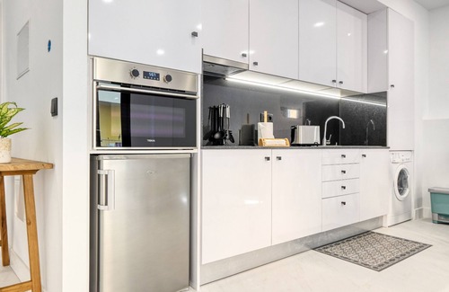 Santa Luzia Apartment | Beco Santa Emilia 2I, a Home in Madeira