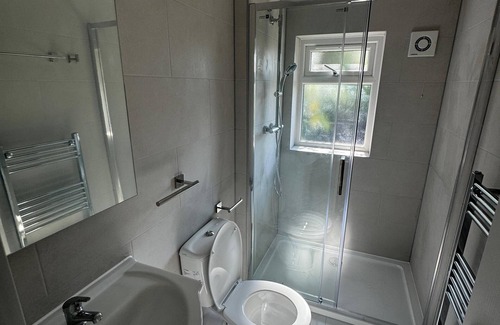 Mayesbrook House | Becontree Retreat