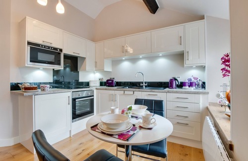 Trawsfynydd House | Becws Clyd - One Bedroom House, Sleeps 2