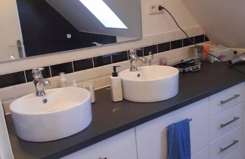 Pruille-le-Chetif Bed & Breakfast | Bed and breakfast in quiet residential area near Le Mans and the 24h race circuit