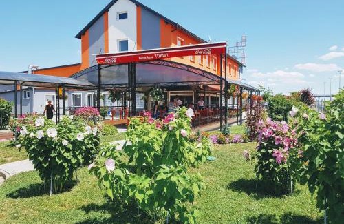 Staro Petrovo Selo Bed & Breakfast | Bed and Breakfast Turist