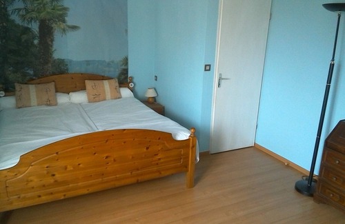 Poissy House | Bed and Breakfast in Eco House