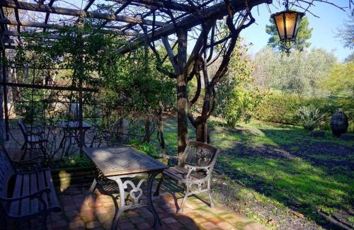 Piedimonte Etneo Bed & Breakfast | Bed and Breakfast Il Glicine